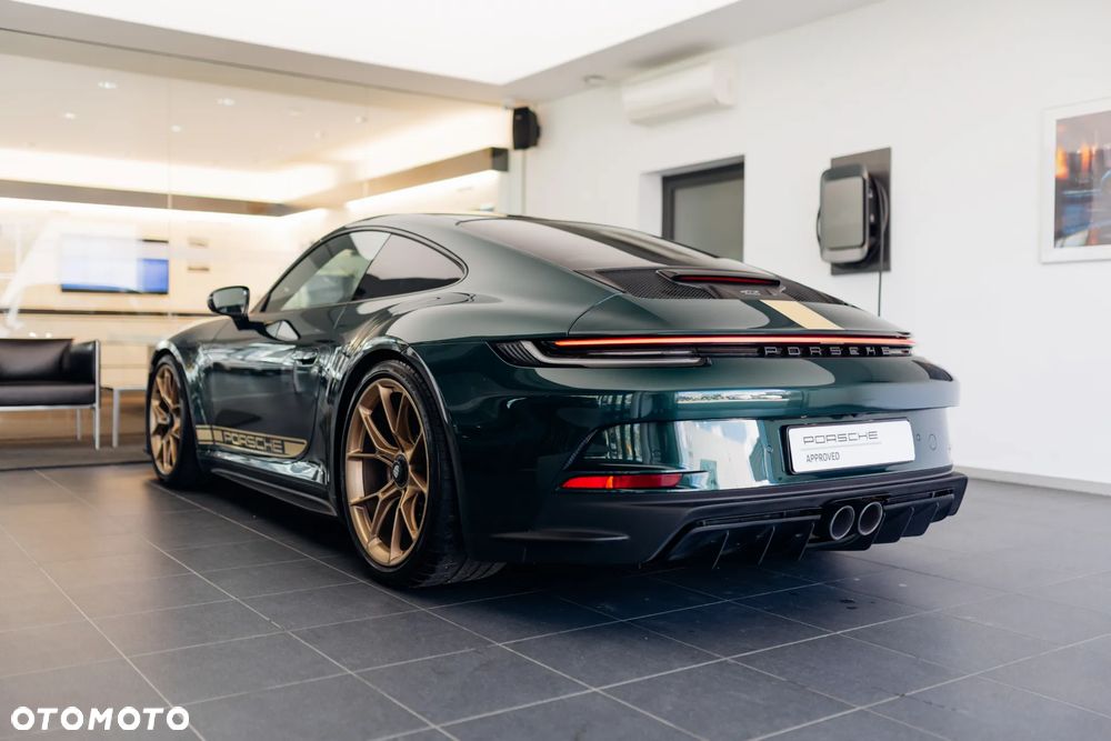 Porsche 911 GT3 Touring PDK - 14