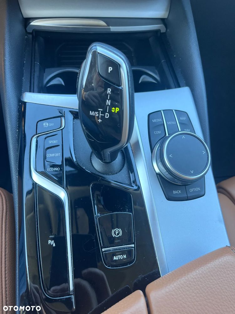 BMW Seria 5 - 35