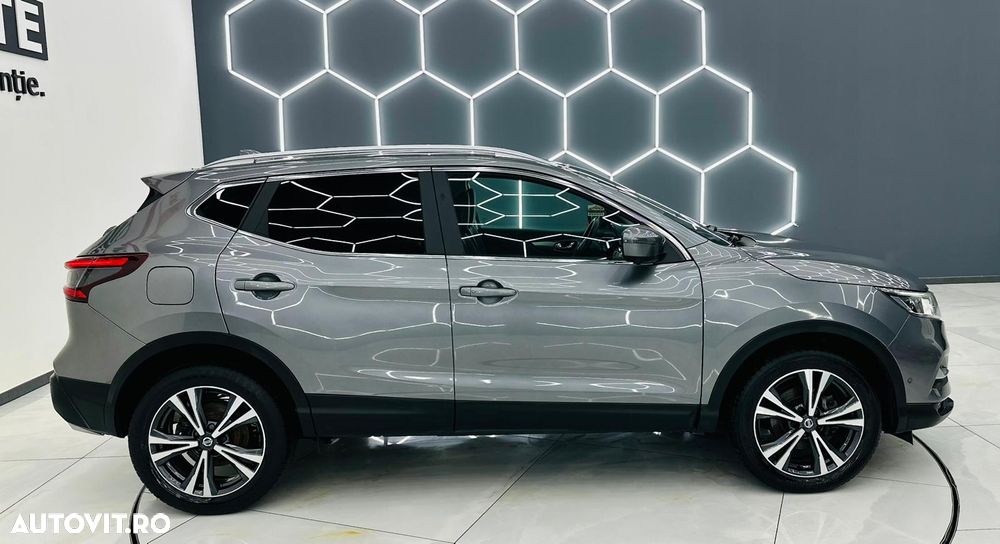 Nissan Qashqai 1.3 DIG-T TEKNA - 35