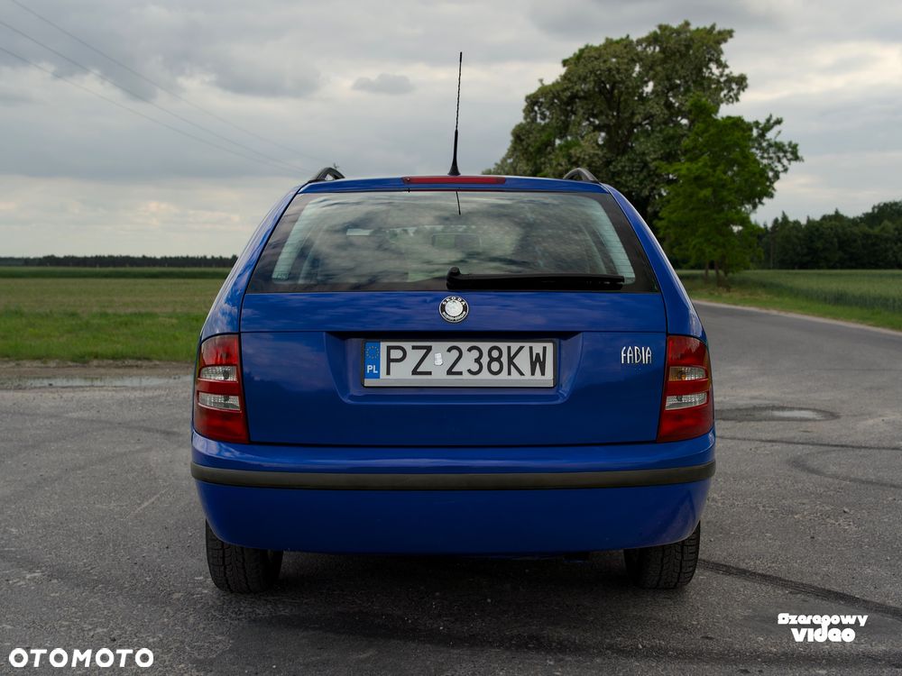 Skoda Fabia 1.4 16V Elegance - 4