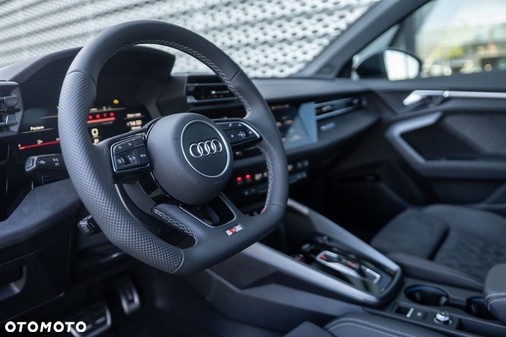 Audi S3 Limousine - 14