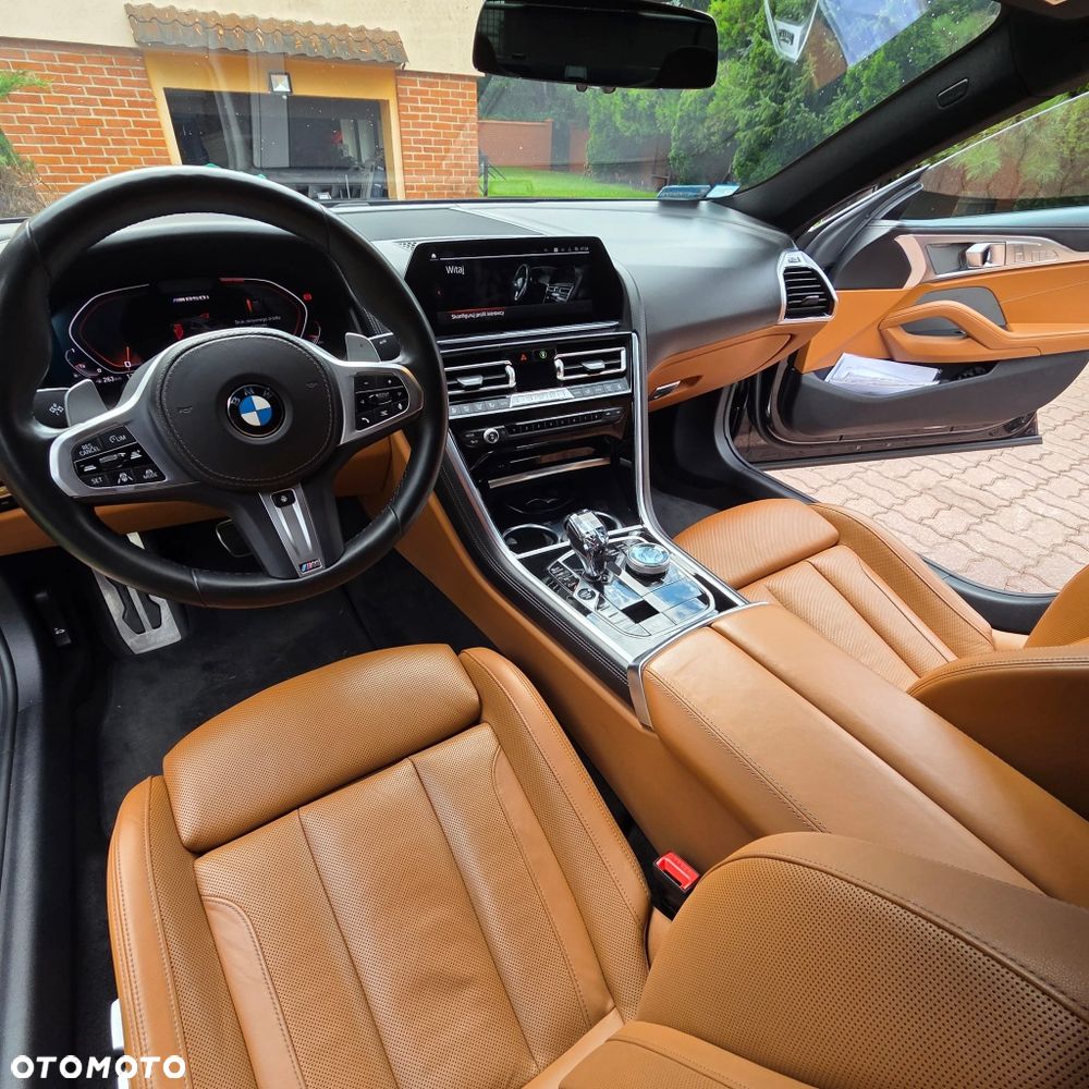 BMW M8 - 8