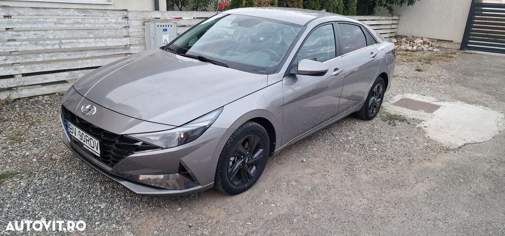 Hyundai Elantra 1.6 l 123 CP CVT Highway - 2
