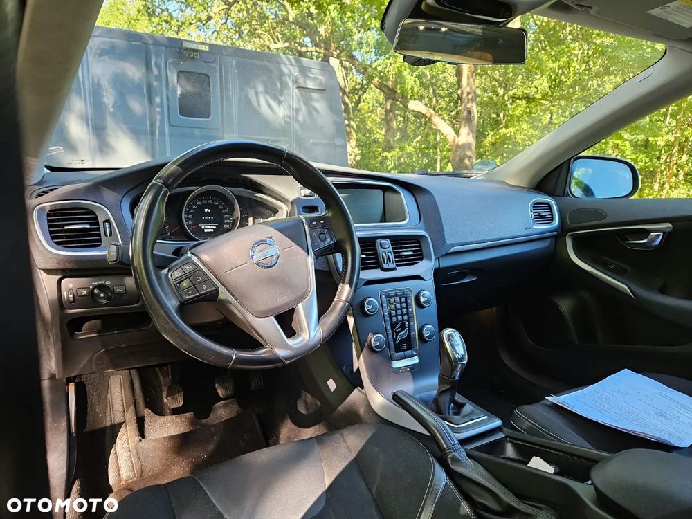 Volvo V40 - 4