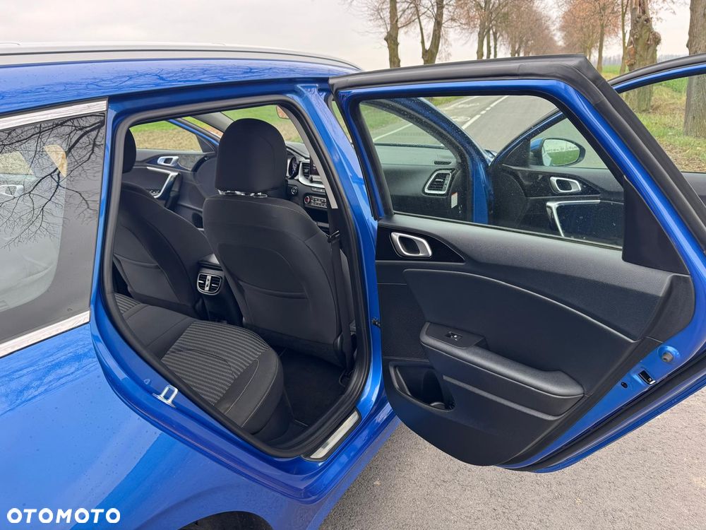 Kia Ceed 1.6 GDI PHEV L Business Line DCT - 17