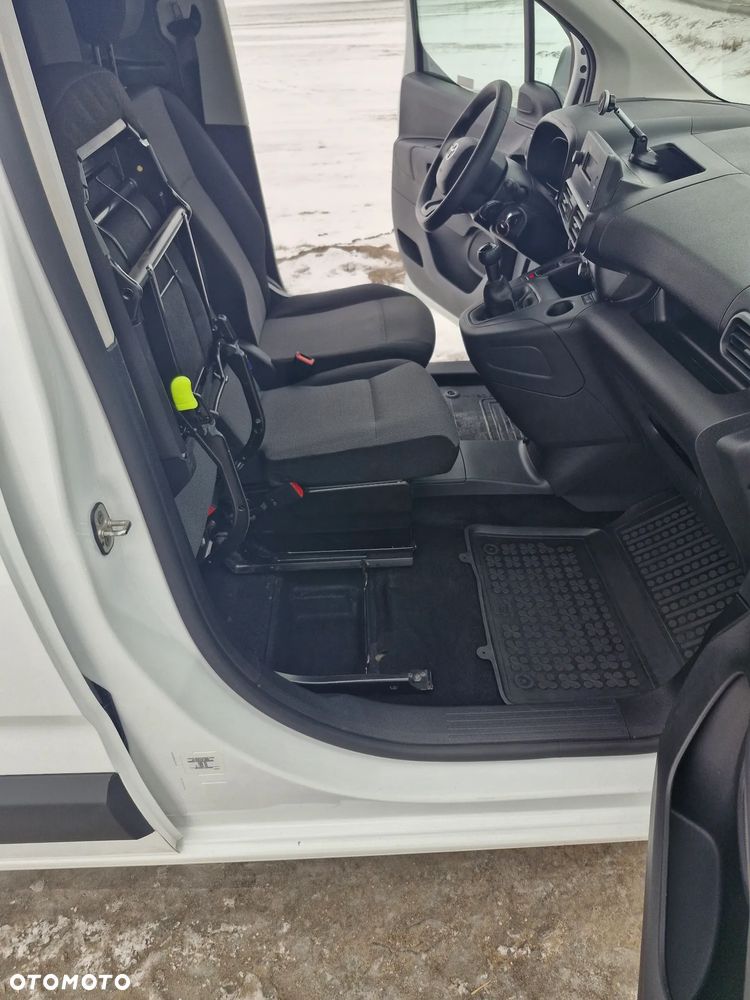 Toyota Proace City - 11