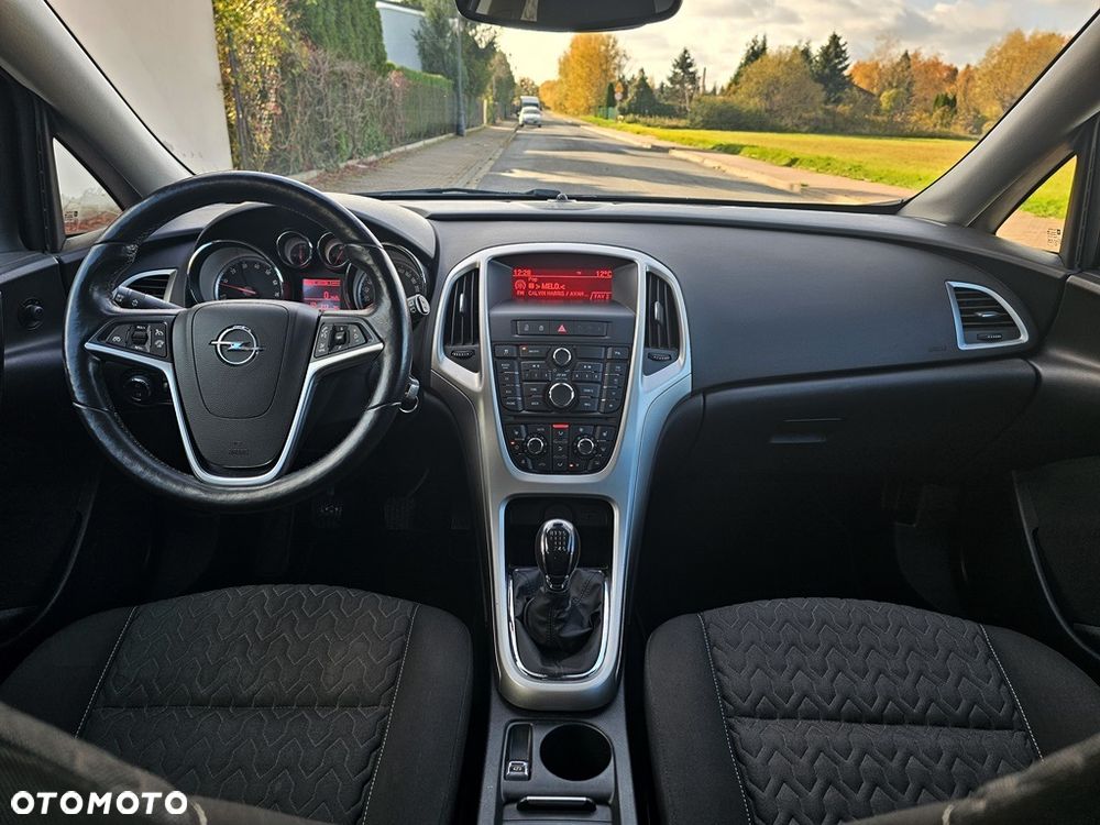 Opel Astra 1.4 Turbo - 22