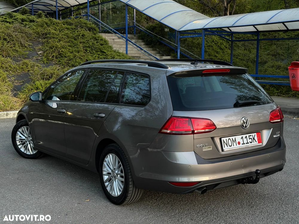 Volkswagen Golf 1.6 TDI BlueMotion Technology Cup - 4