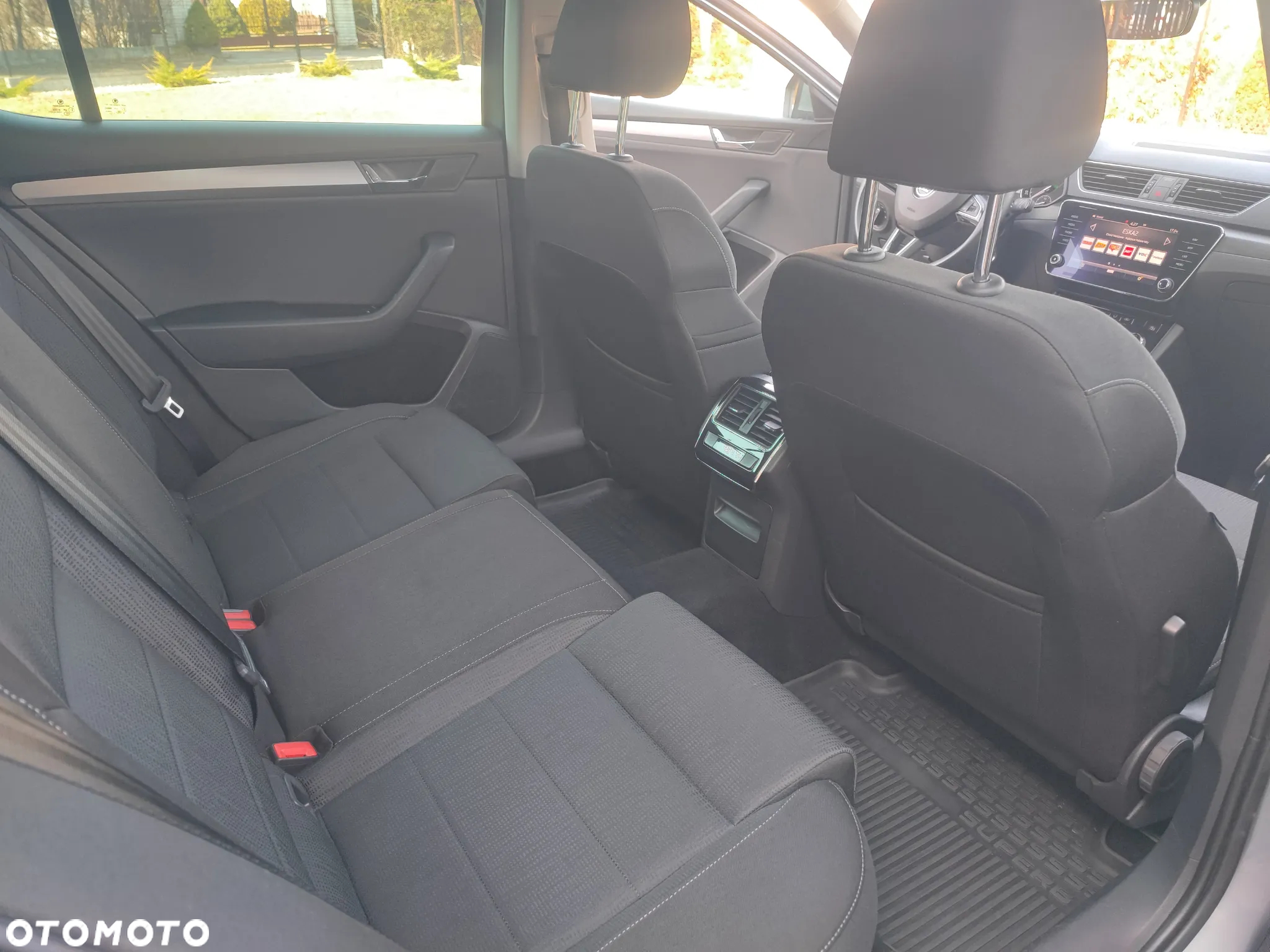 Skoda Superb 1.8 TSI Ambition DSG - 13