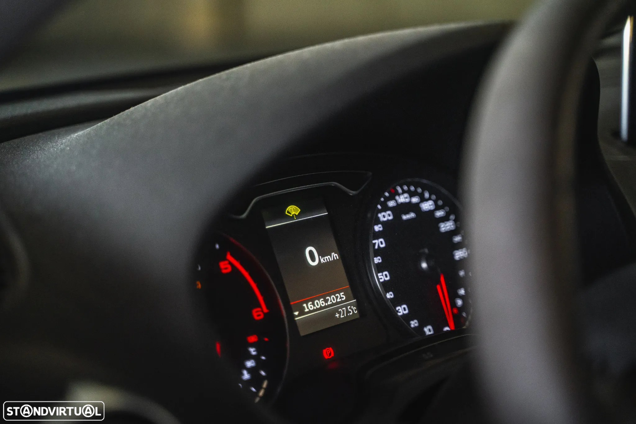 Audi A3 1.6 TDI Attraction - 6