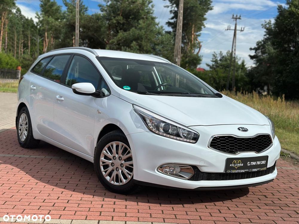 Kia Ceed 1.6 GDI Business Line - 27