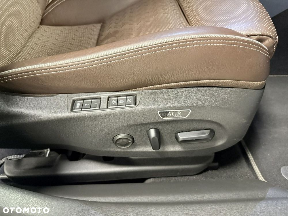 Opel Insignia - 20