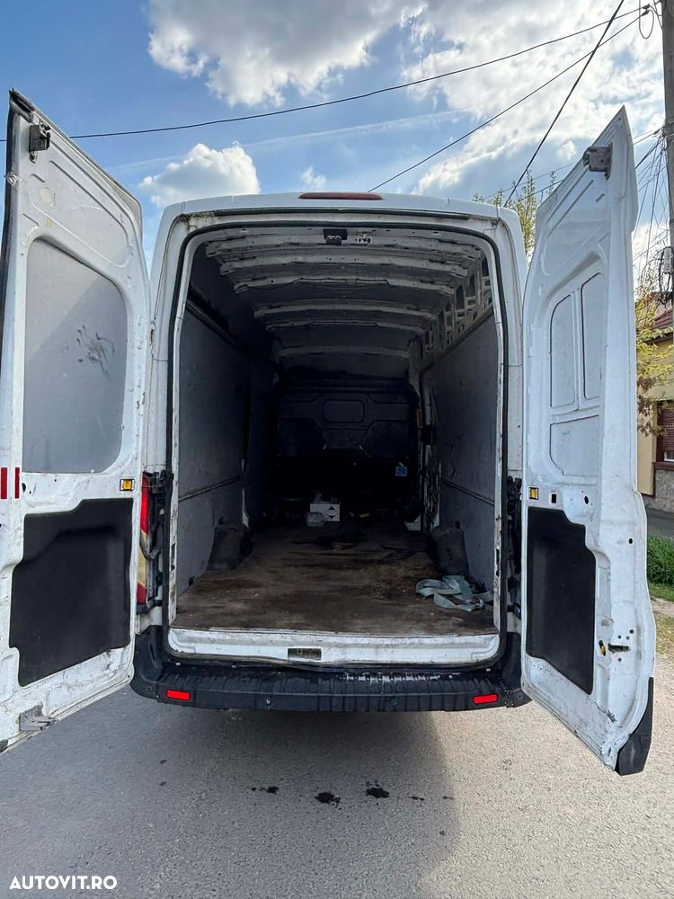 Ford Transit - 6