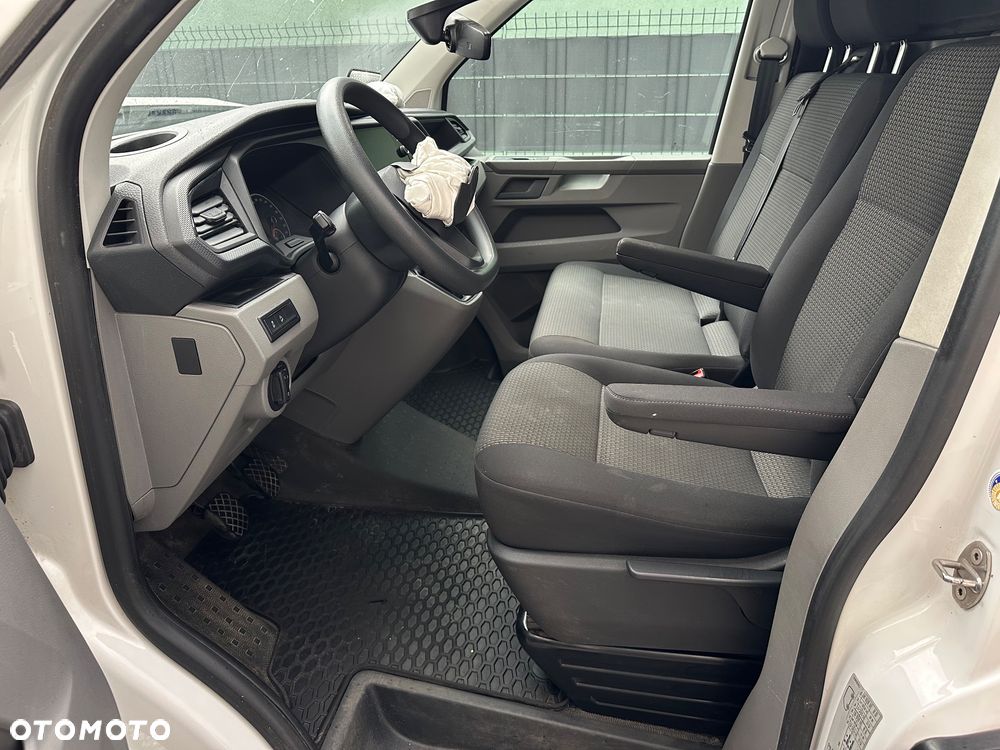 Volkswagen Transporter - 9