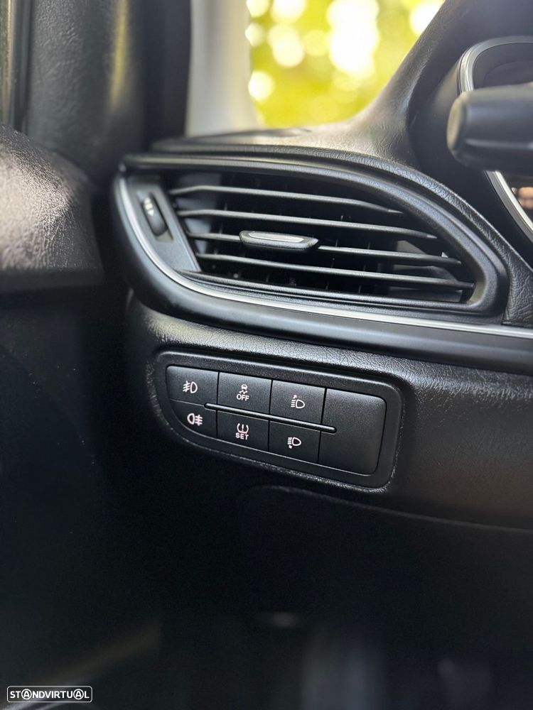Fiat Tipo 1.3 M-Jet Lounge - 28