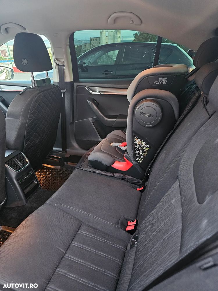 Skoda Octavia 2.0 TDI 4X4 DSG Style - 26