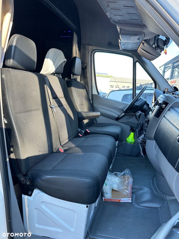 Mercedes-Benz Sprinter 311 - 26
