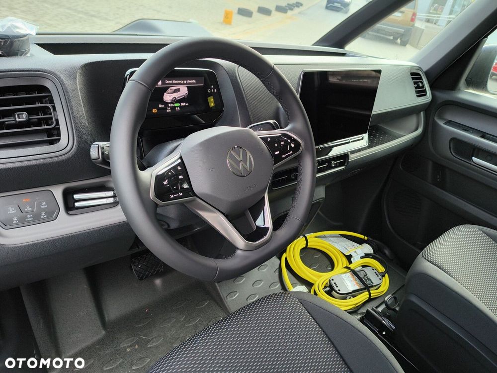 Volkswagen ID. Buzz Cargo Cargo 286KM RWD - 25