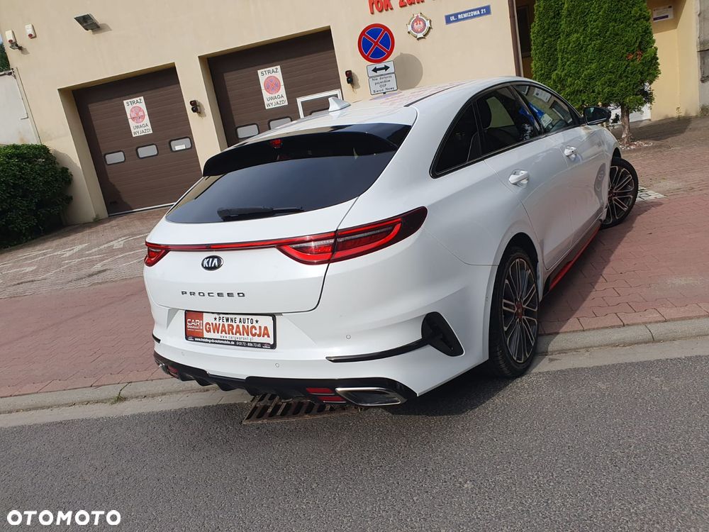 Kia ProCeed 1.6 T-GDI GT - 25