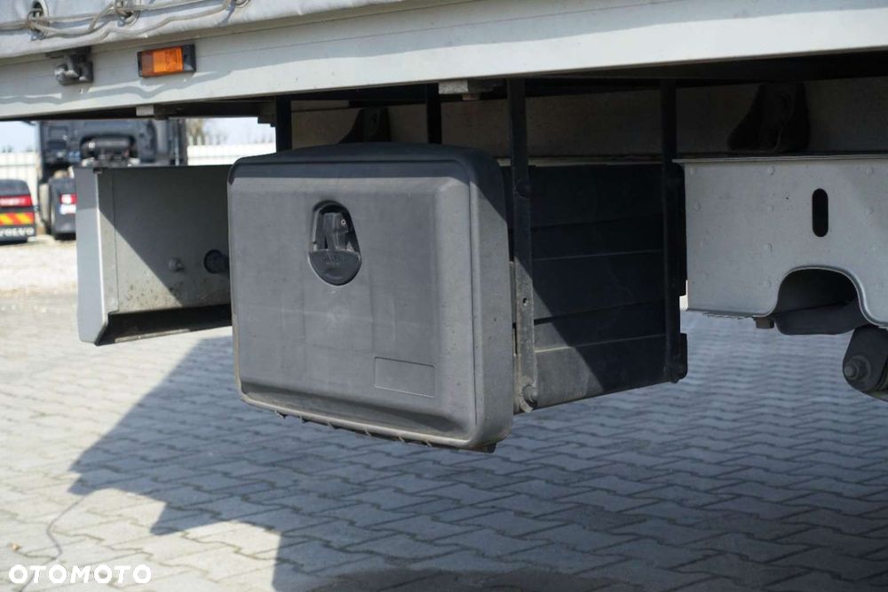 Renault Master 2.3 dCi - 9