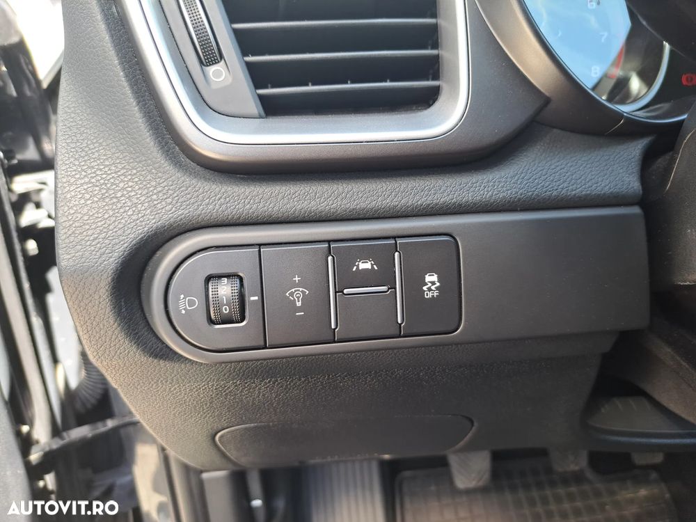 Kia Ceed 1.4 T-GDI Best - 12