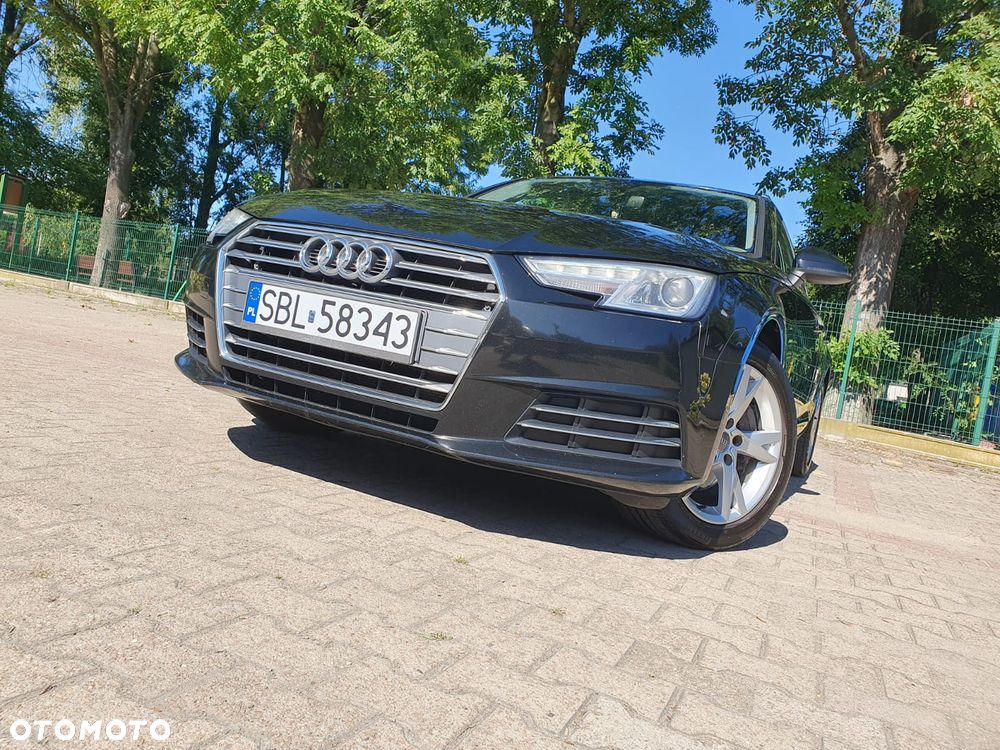 Audi A4 Avant 2.0 TDI S tronic - 4