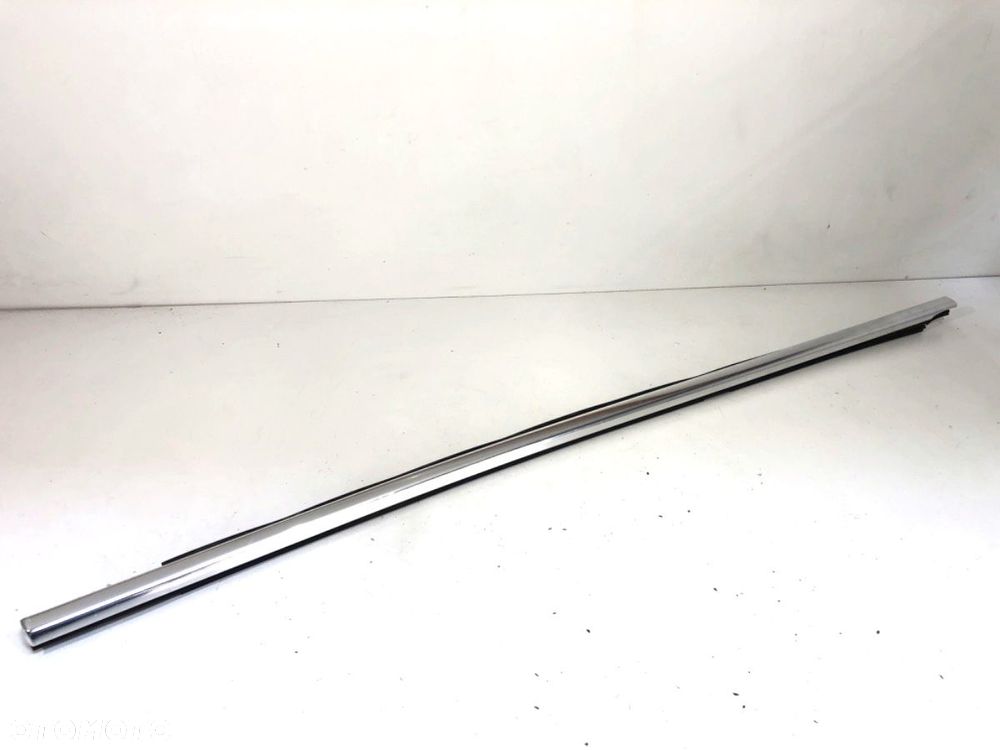 LISTWA ZGARNIAJĄCA TYŁ PRAWY  BMW 5 (G30, F90) 2016 - 2022 530 e Plug-in-Hybrid 135 kW [184 KM] - 1