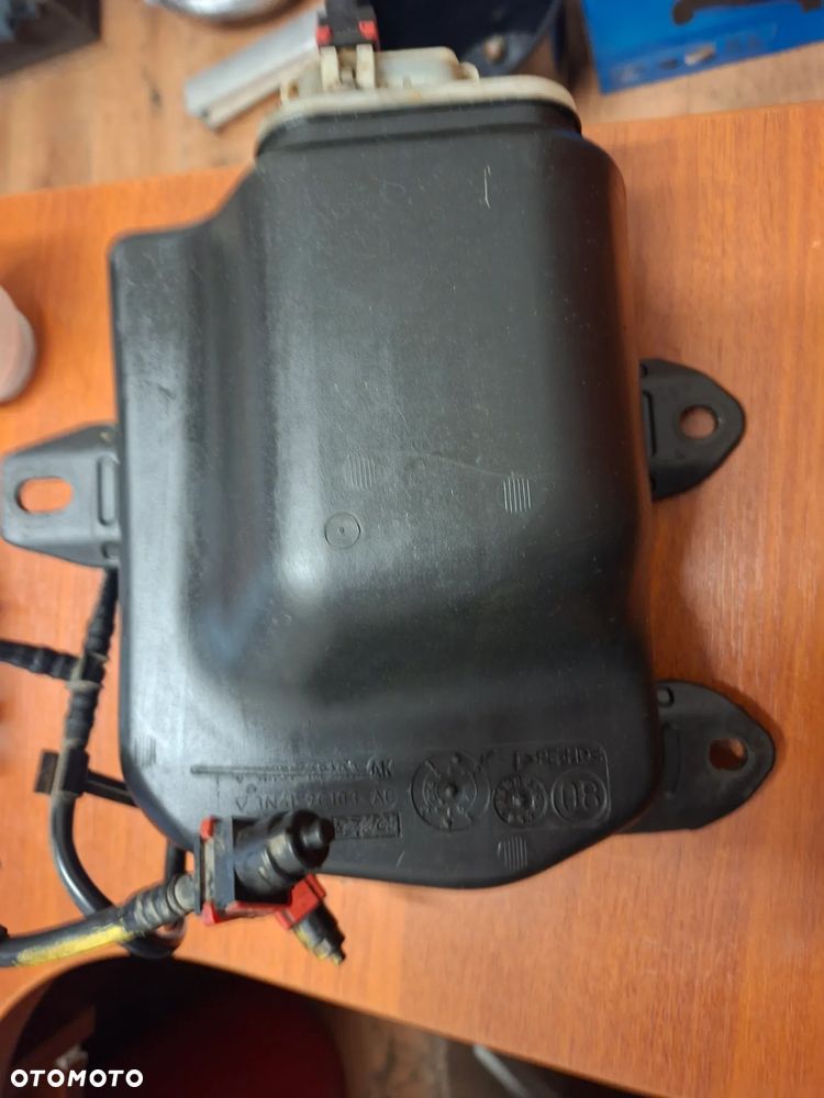 Zbiornik płynu FAP/DPF Mazda 3 1,6D - 6