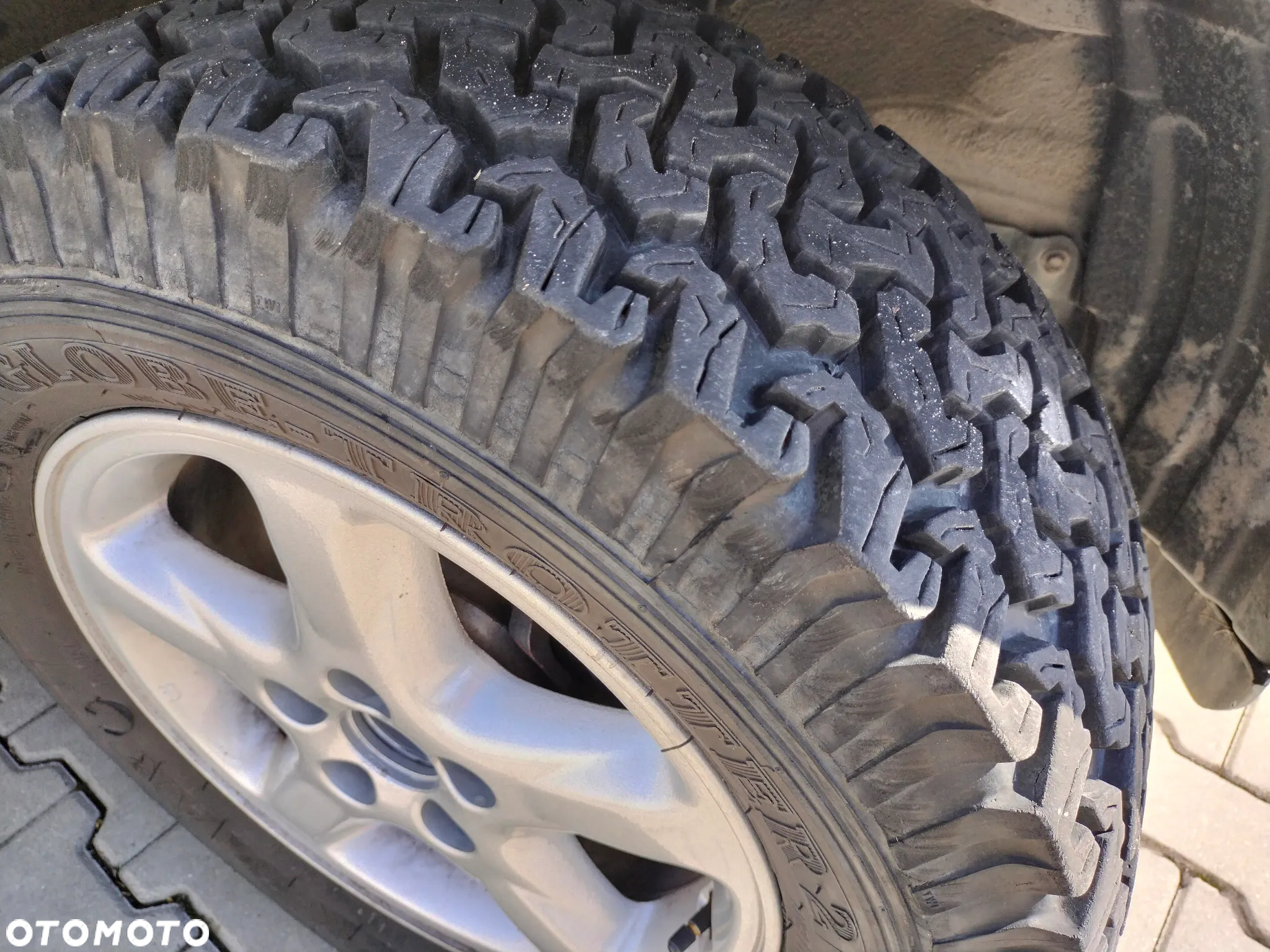 Toyota RAV4 D-4D 4x4 - 5