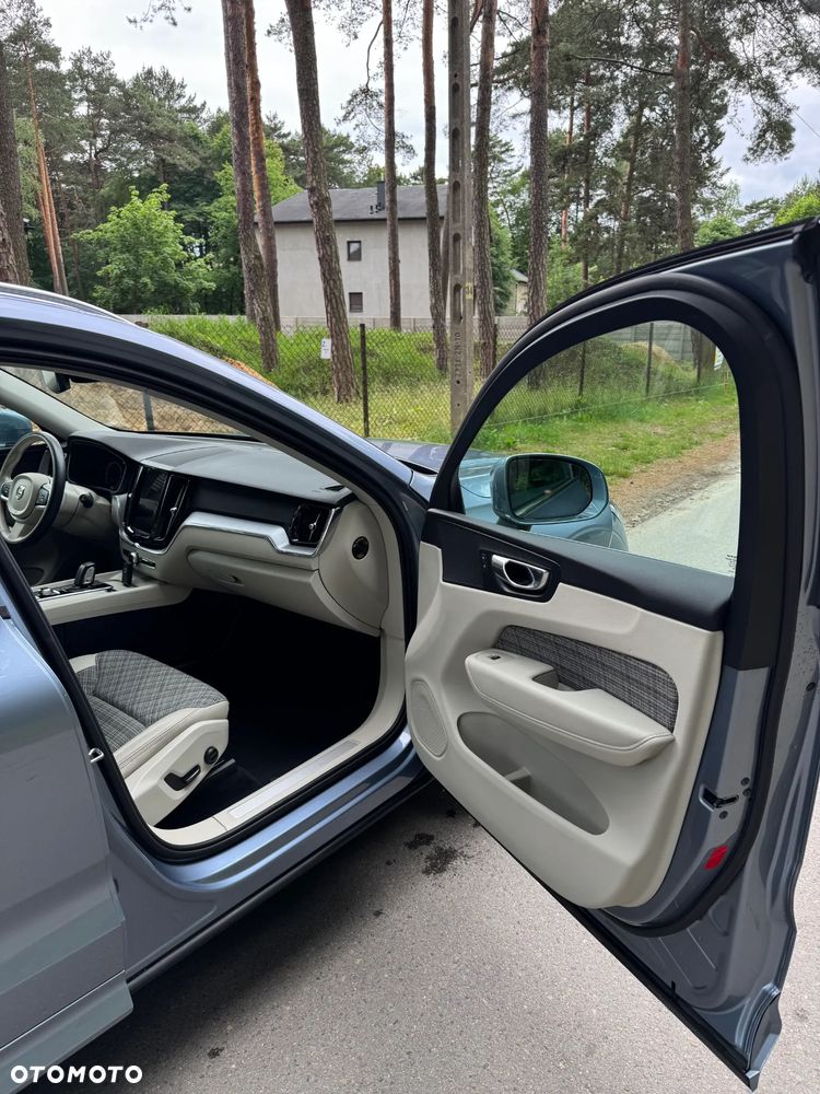 Volvo XC 60 - 19