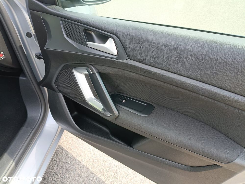 Peugeot 308 PureTech 110 Stop & Start Allure - 19