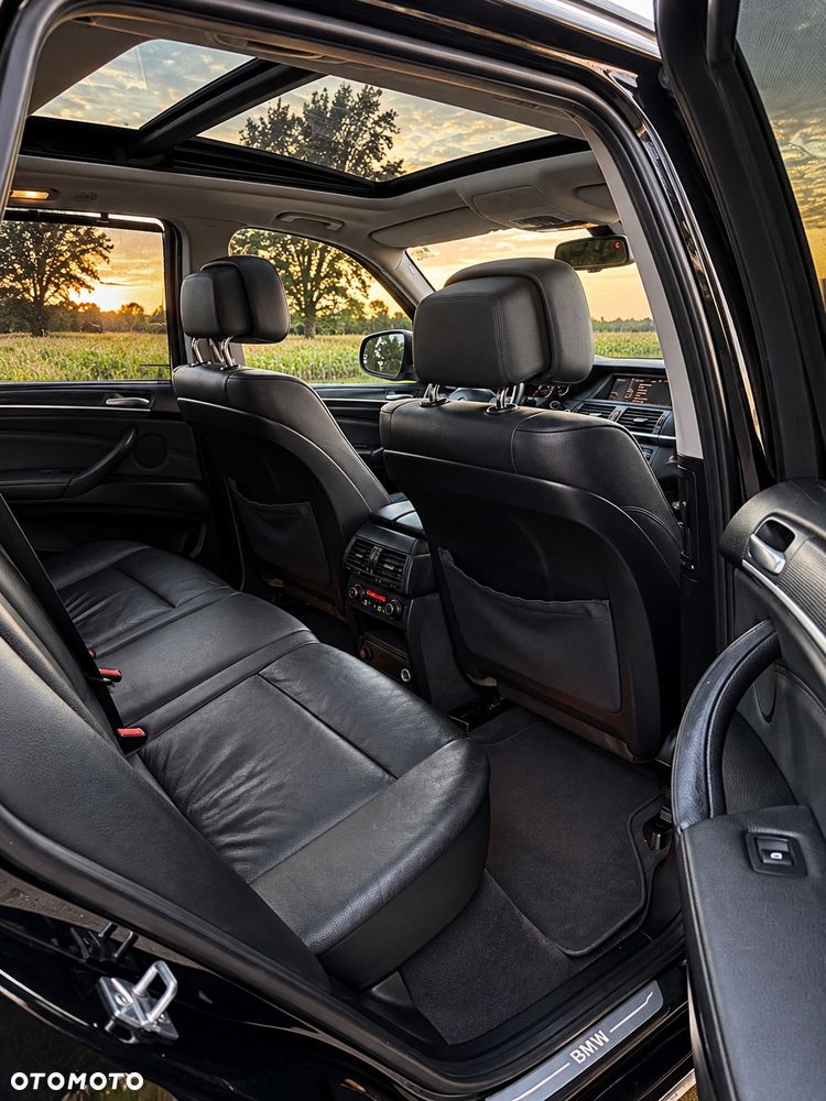 BMW X5 xDrive35i Edition Exclusive - 18