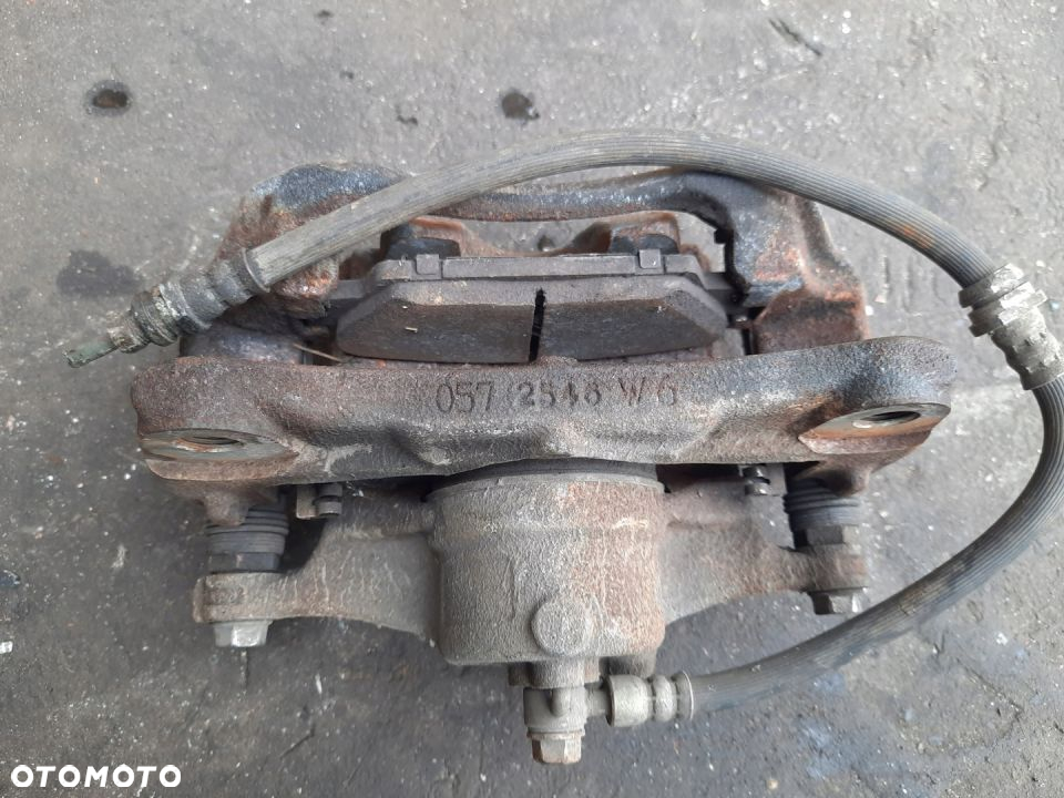 ZACISK HAMULCOWY LEWY PRZÓD MAZDA 3 BM 13-18 - 3