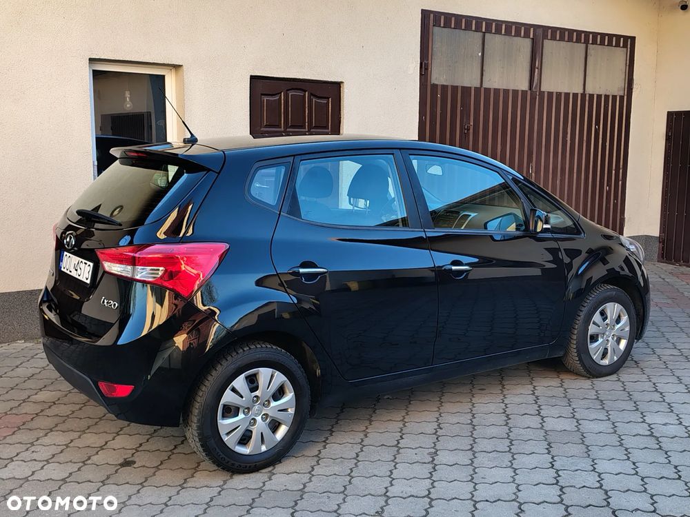 Hyundai ix20 1.4 blue Comfort - 27