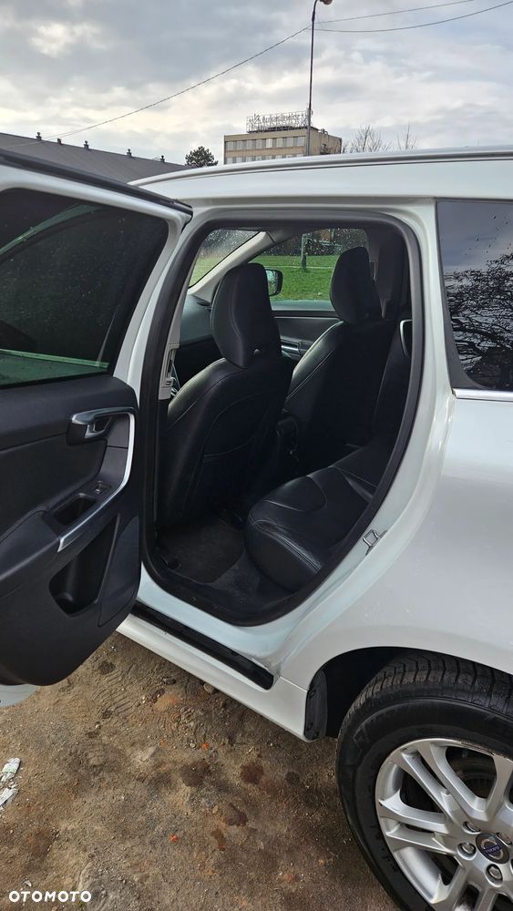 Volvo XC 60 T5 AWD Summum - 16