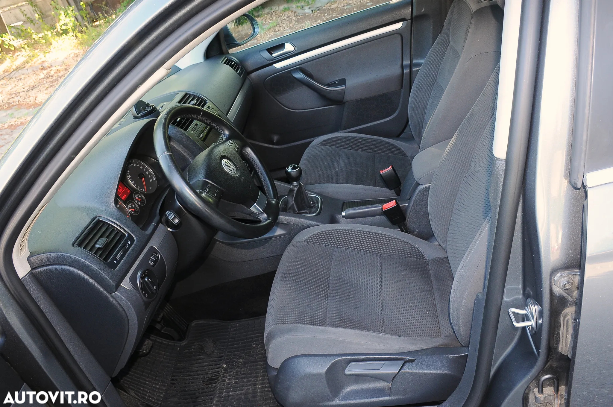 Volkswagen Golf 1.9 TDI Comfortline - 5