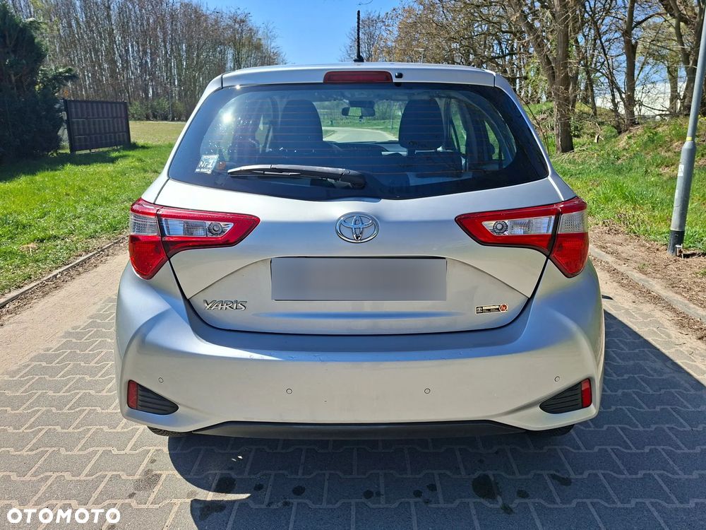 Toyota Yaris 1.5 Active - 6