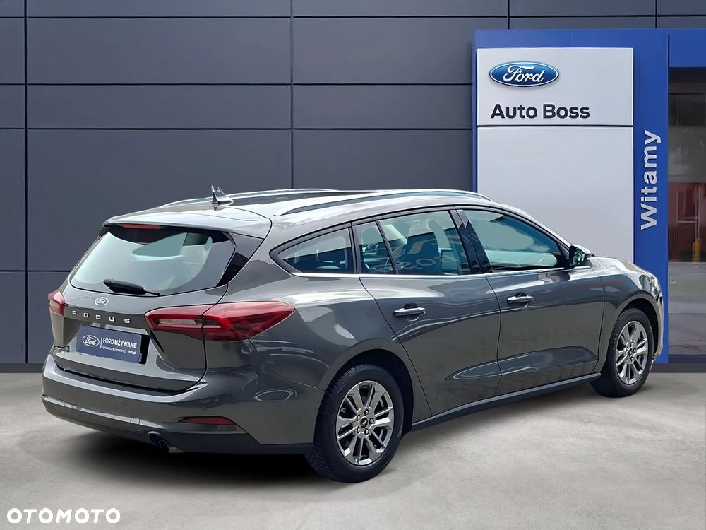 Ford Focus 1.0 EcoBoost Titanium - 6