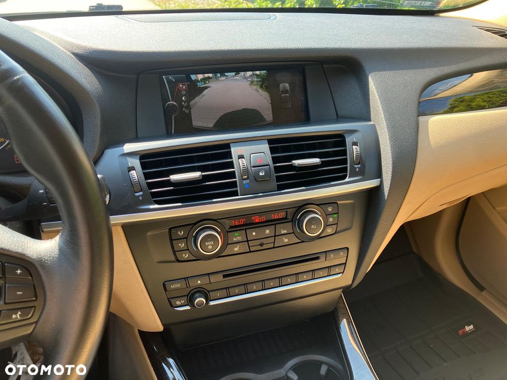 BMW X3 xDrive20d - 11