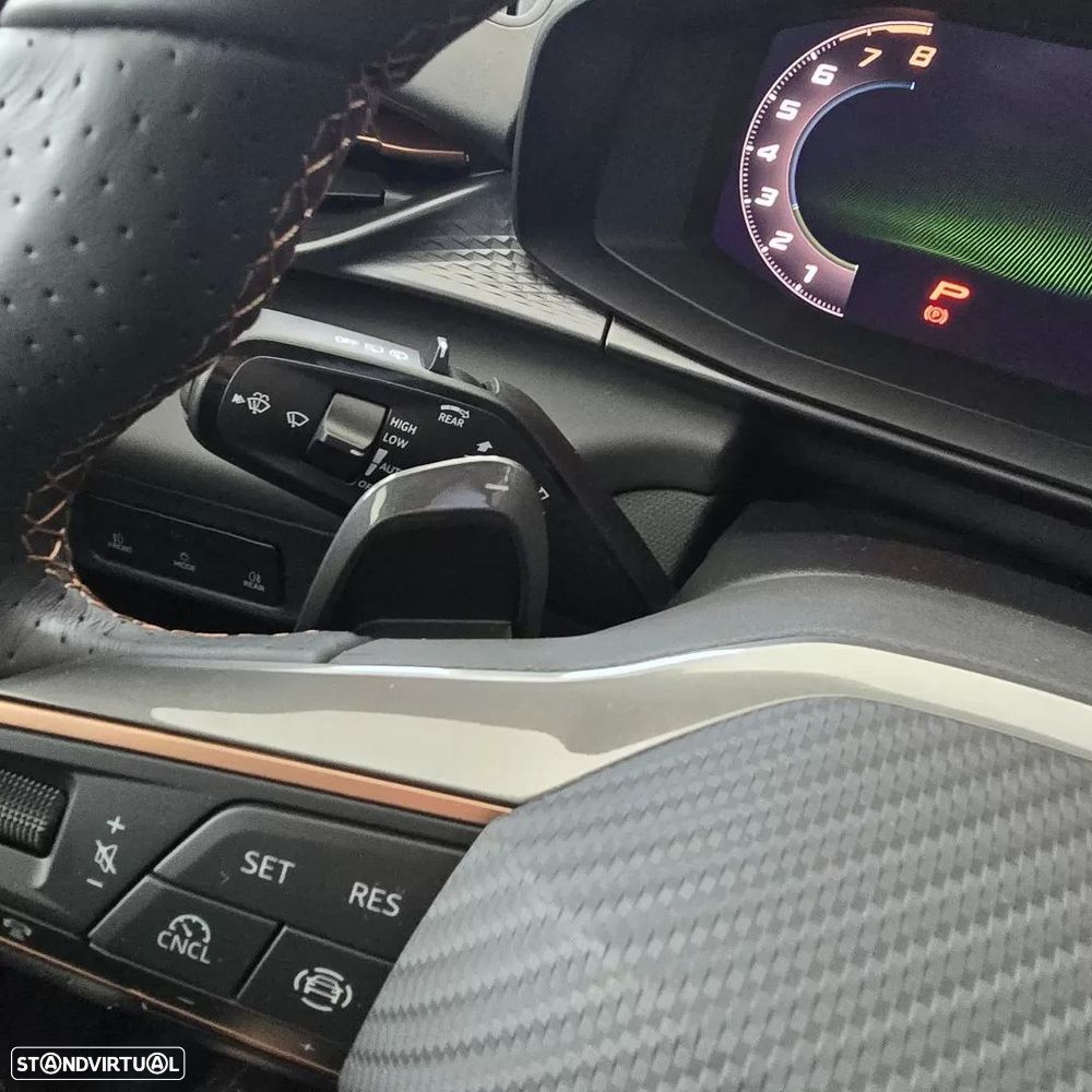 Cupra Terramar 1.5 e-Hybrid DSG - 34