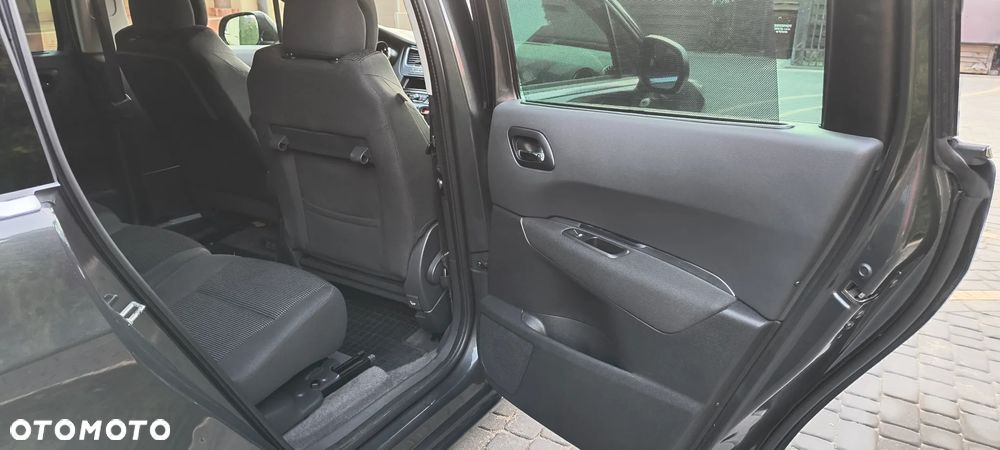 Peugeot 5008 2.0 HDi Allure - 33