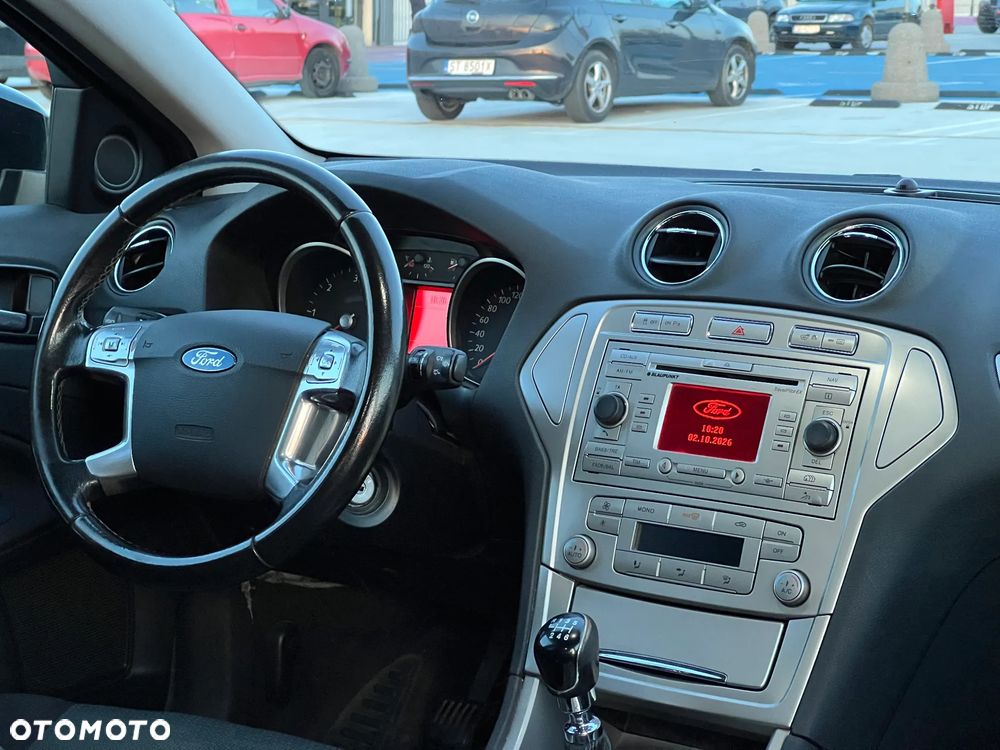Ford Mondeo - 9