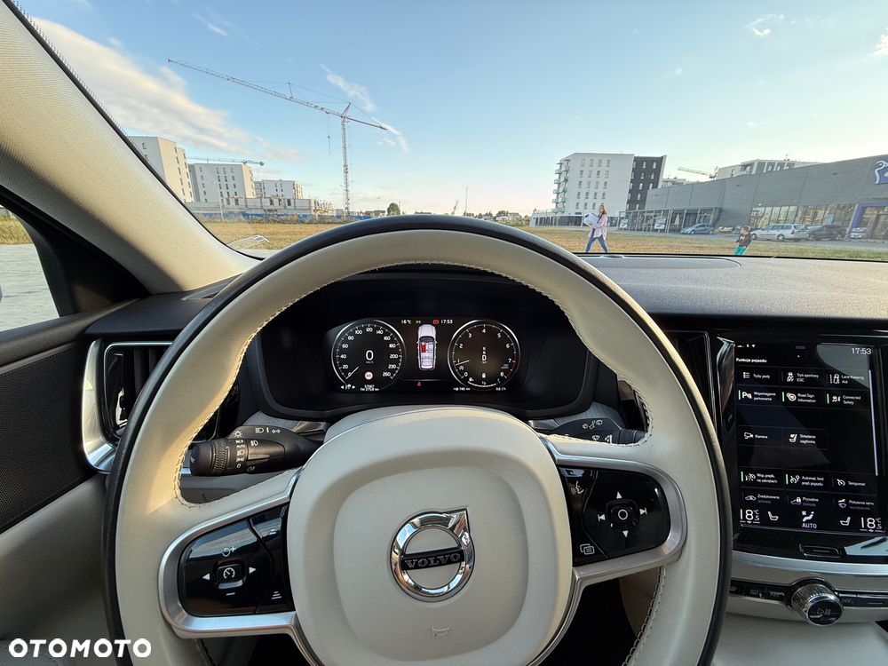Volvo V60 B4 B Inscription - 9