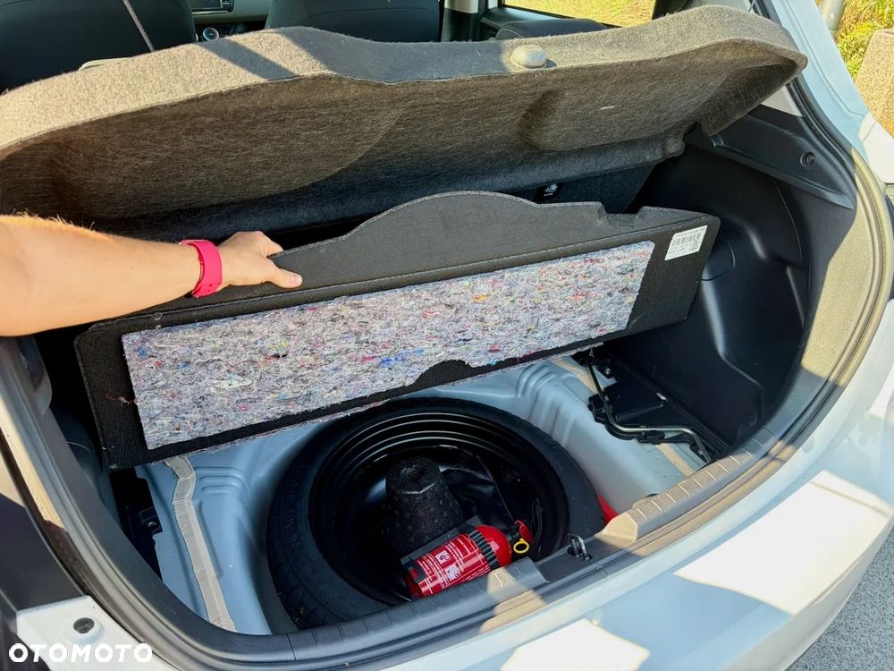 Toyota Yaris 1.5 Premium - 20