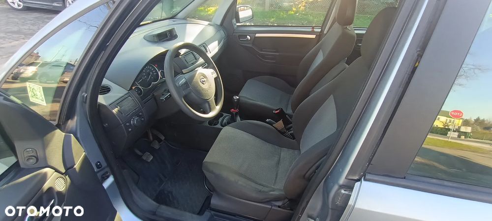 Opel Meriva - 13