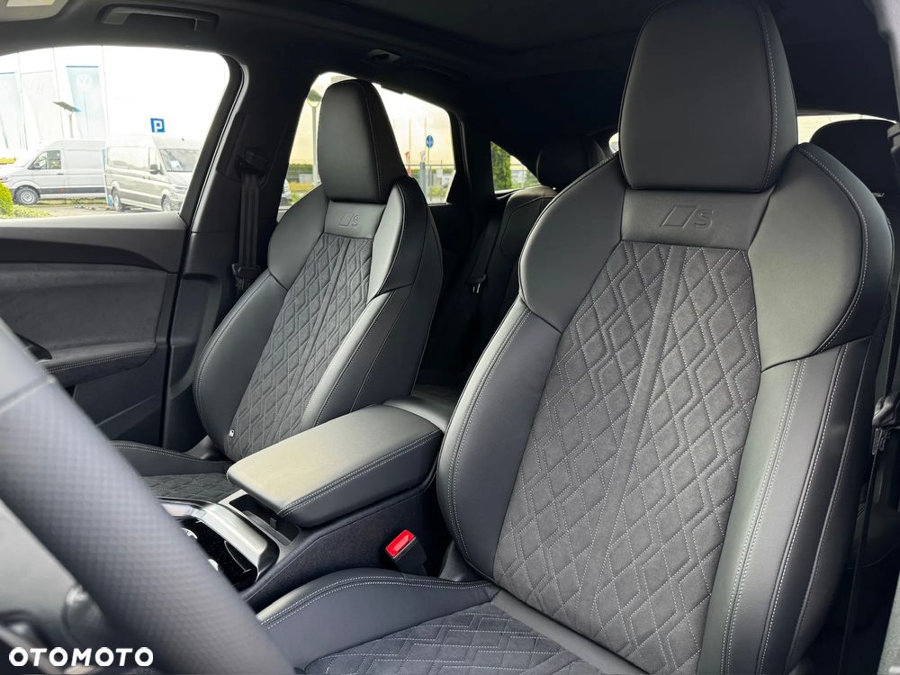 Audi SQ5 Sportback - 28