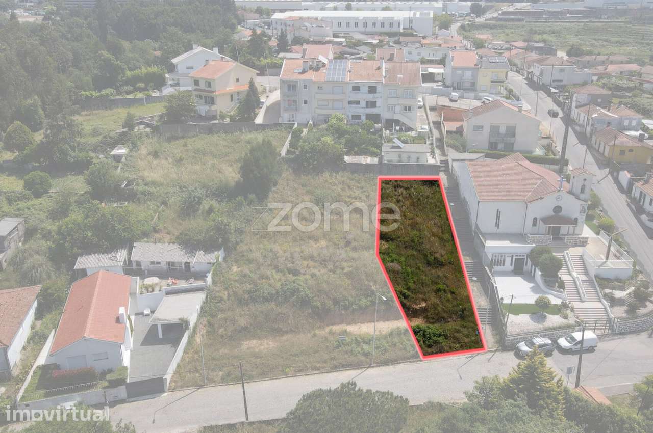 Lote de Terreno, Pedroso - Grande imagem: 4/10