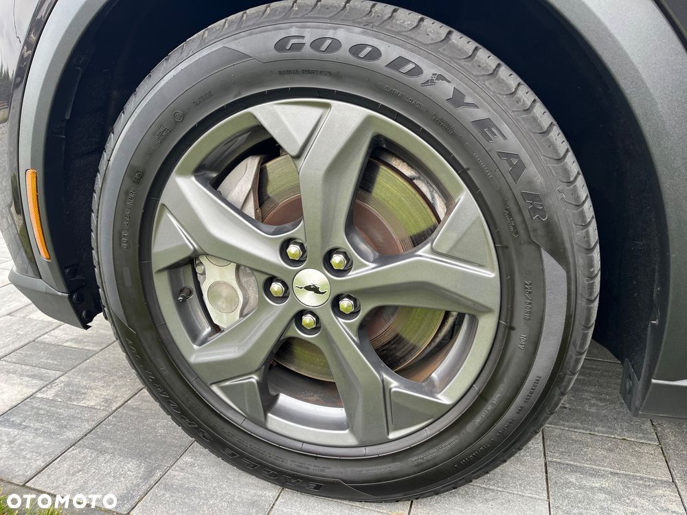 Ford Mustang Mach-E 75kWh RWD - 23