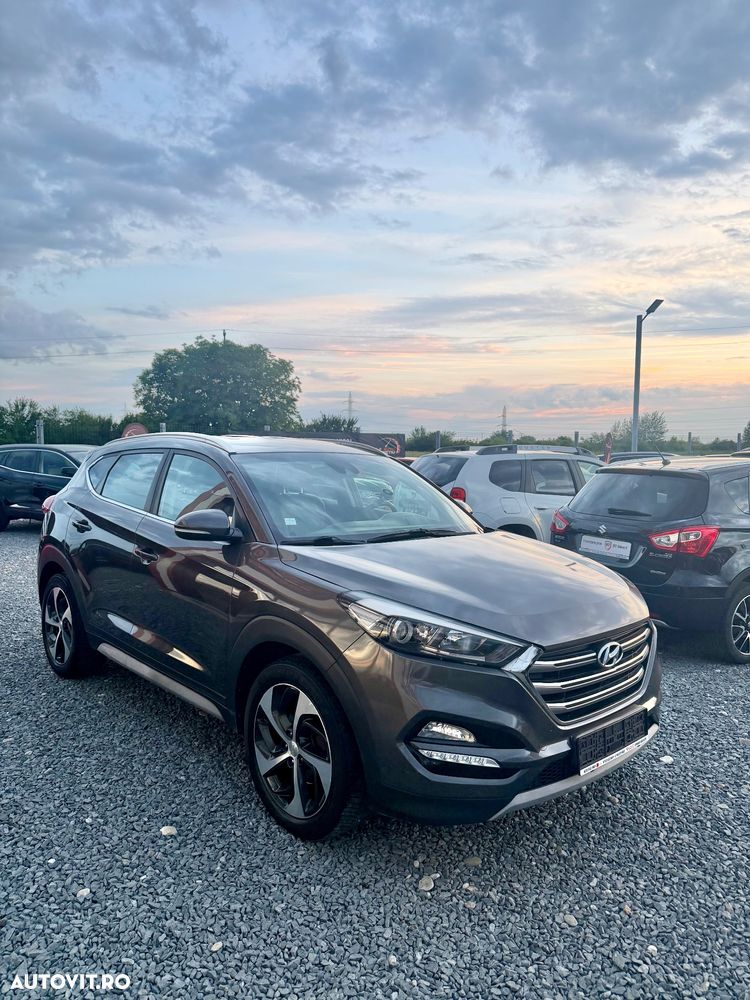 Hyundai Tucson blue 1.7 CRDi 2WD DCT Premium - 2
