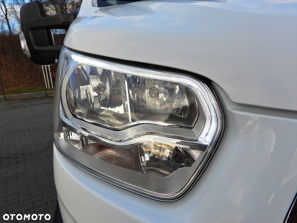 Ford TRANSIT 4X4 SKRZYNIA PODWÓJNA KABINA DOKA 6 MIEJSC TEMPOMAT LEDY ASO KLIMATYZACJA  170KM - 19